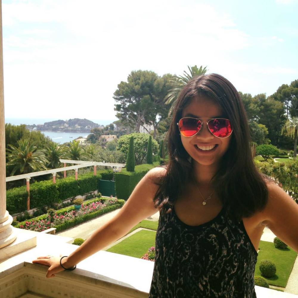 Meet your Posher, Jillian